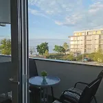 Silver - Waterfront With Lakeview