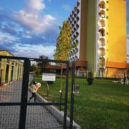 Silver - Waterfront With Lakeview Appartement Siófok