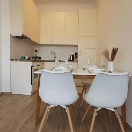 Silver - Waterfront With Lakeview Appartement *
