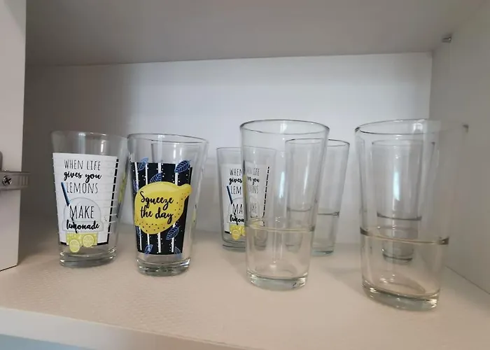 Silver - Waterfront With Lakeview Lejlighed *