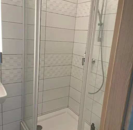 Silver - Waterfront With Lakeview *